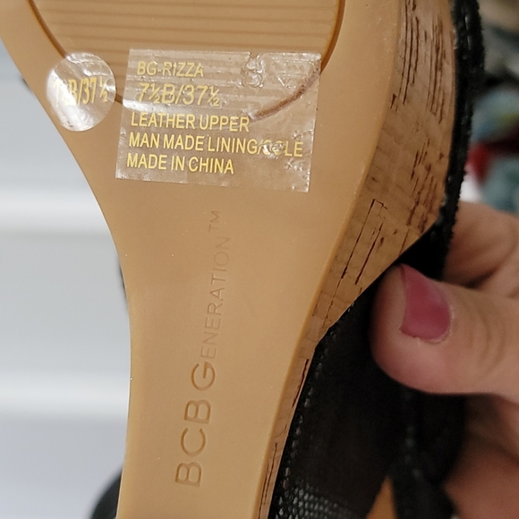 BCBGeneration - Picture 5 of 8